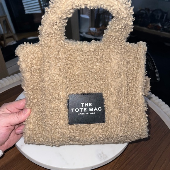 Marc Jacobs Handbags - Marc Jacobs Small teddy Tote